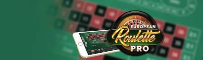 Tampilan meja Gaple Online dengan kartu domino dan statistik pemain di qingque